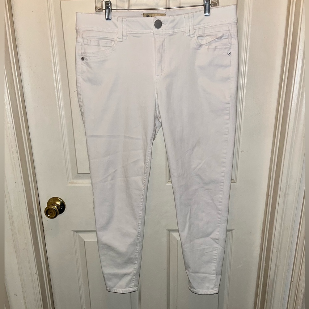DEMOCRACY Women’s Ab Technology Denim Jeans. Sz 14. Waist 36. Inseam 27.